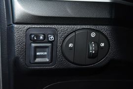 2013款哈弗H5智尊版2.0T手动四驱精英型