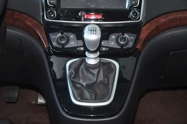2013款哈弗H6运动版1.5T手动两驱精英型