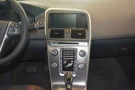 2014款沃尔沃XC60 T5智雅版 改款