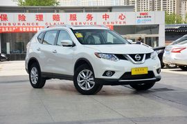 2014款日产奇骏2.5XL ITS四驱导航尊享版
