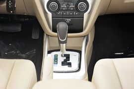 2014款长安逸动1.6L自动豪华型 京V