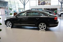 2014款大众帕萨特2.0TSI DSG至尊版