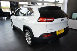 自由光jeep2014款 3092700.jpg