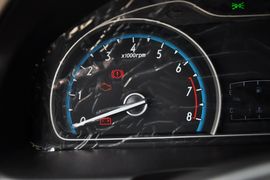 2014款宝骏610 1.5L手动标准型