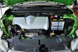 2014款丰田致炫1.5G自动炫动版