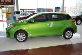 2014款丰田致炫1.5G自动炫动版