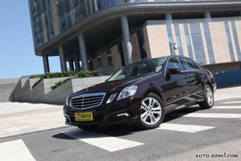 2010款奔驰E300深度试驾