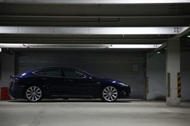 特斯拉MODEL S P85深度测试