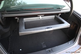 2010款奔驰E300深度试驾