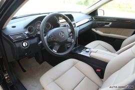 2010款奔驰E300深度试驾
