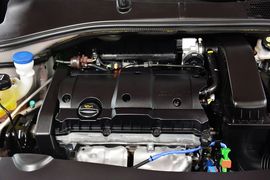 2014款雪铁龙全新爱丽舍1.6L舒适手动型深内饰版