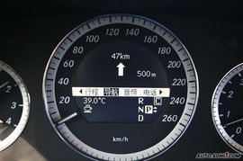 2009款奔驰E300导航评测