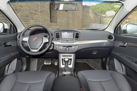 2014款荣威3501.5T 手自一体 劲尚版 外出试驾