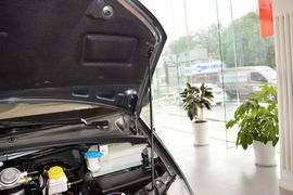2012款上汽大通V80 2.5L手动尊杰版短轴 中顶