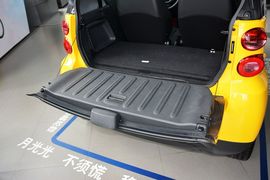 2012款smart fortwo 1.0 MHD硬顶标准