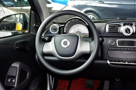 2012款smart fortwo 1.0 MHD硬顶标准版