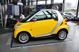2012款smart fortwo 1.0 MHD硬顶标准