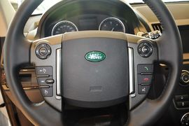 2014款路虎神行者2 2.2T SD4 SE柴油版
