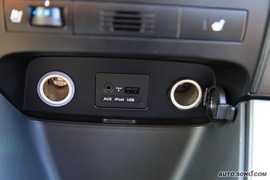 2009款起亚索兰托大连试驾