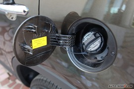 2009款起亚索兰托大连试驾