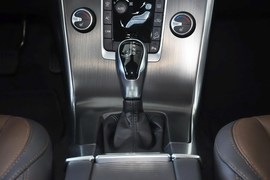 2014款沃尔沃XC60 T6智逸版