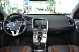 2014款沃尔沃XC60 T6智逸版