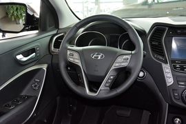 2013款现代全新胜达2.4L自动四驱尊贵型 改款