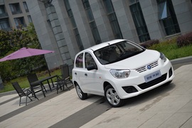 2014款东风启辰R30 1.2L手动易享版