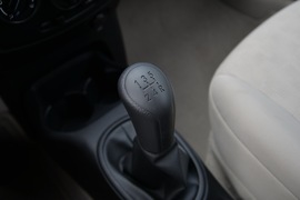 2014款东风启辰R30 1.2L手动易享版