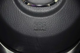 2014款马自达6 阿特兹2.0L蓝天豪华版