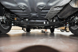 2014款标致301 1.6L自动舒适版