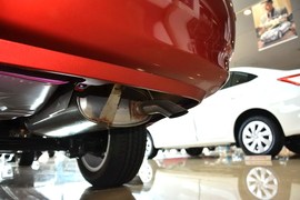 2013款丰田花冠EX 1.6L自动豪华版