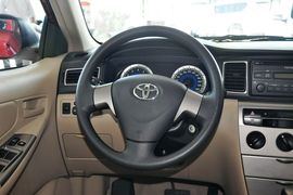 2013款丰田花冠EX 1.6L自动豪华版