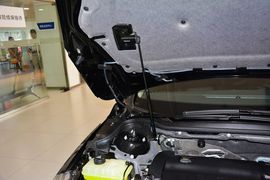 2012款标致508 2.0L自动天窗经典版