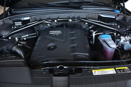2013款奥迪Q5 2.0TFSI动感型