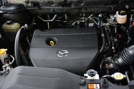 2013款马自达8 2.5L尊贵版
