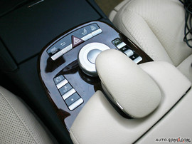 2009款奔驰S350导航评测