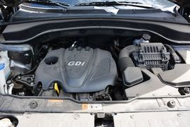 2013款起亚索兰托2.4L汽油四驱至尊版7座