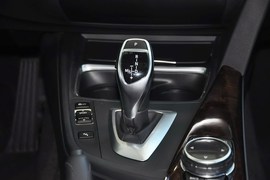 2014款宝马328Li豪华设计套装