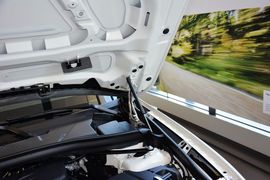 2014款宝马X1 sDrive20i X设计套装