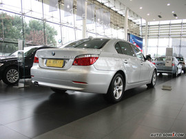 2010款华晨宝马523Li到店实拍