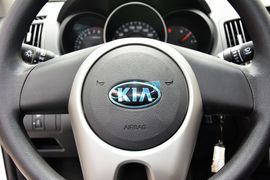 2014款起亚福瑞迪1.6L AT GL