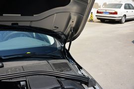2015款沃尔沃S60L 2.0T智行版