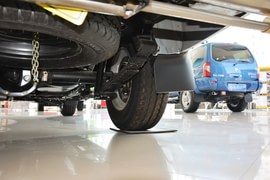 2013款郑州日产D22两驱KA24标准型（国IV）