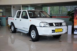 2013款郑州日产D22两驱KA24标准型（国IV）