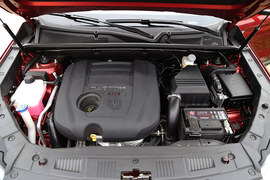 2014款长安CS75 1.8T 自动尊贵型试驾实拍