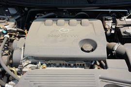 2013款海马福美来1.6L手动精英版