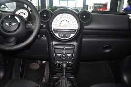 2011款MINI COUNTRYMAN 1.6L COOPER FUN