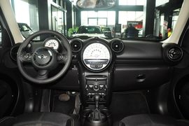 2011款MINI COUNTRYMAN 1.6L COOPER FUN