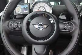 2013款MINI CLUBMAN 1.6T COOPER S Bond Street